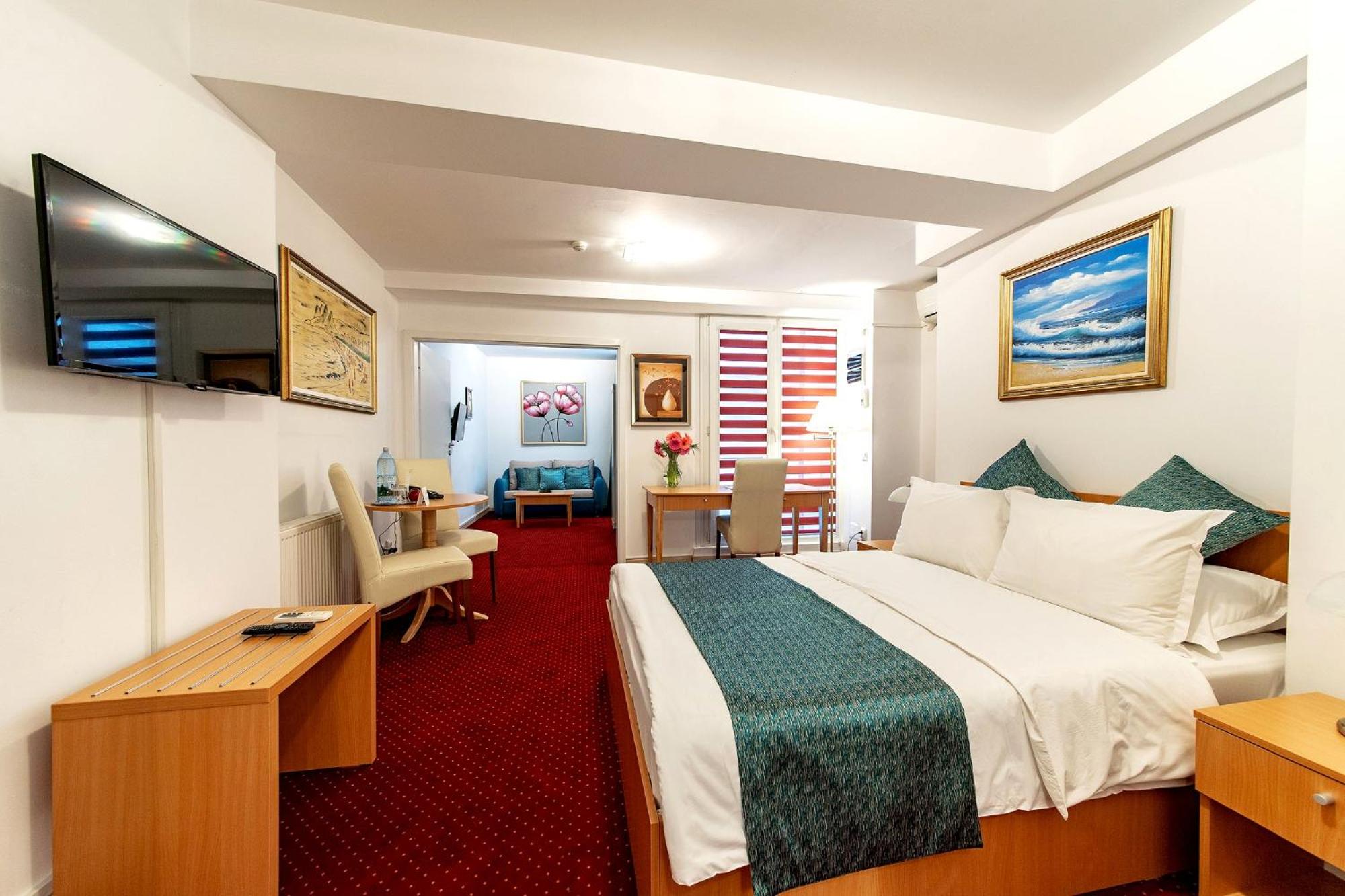 Junior Suite, No Balcony
