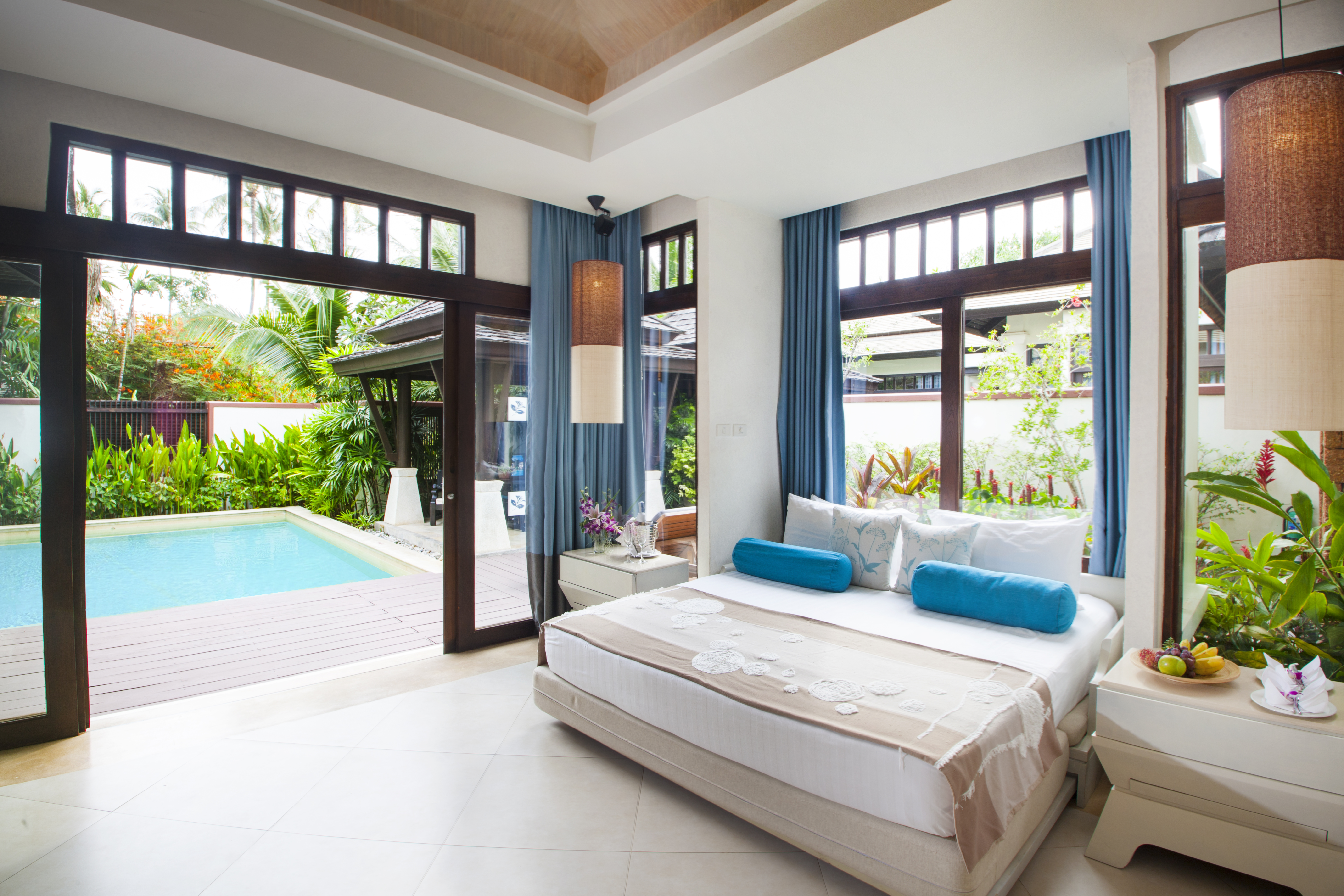 Family Pool Villa