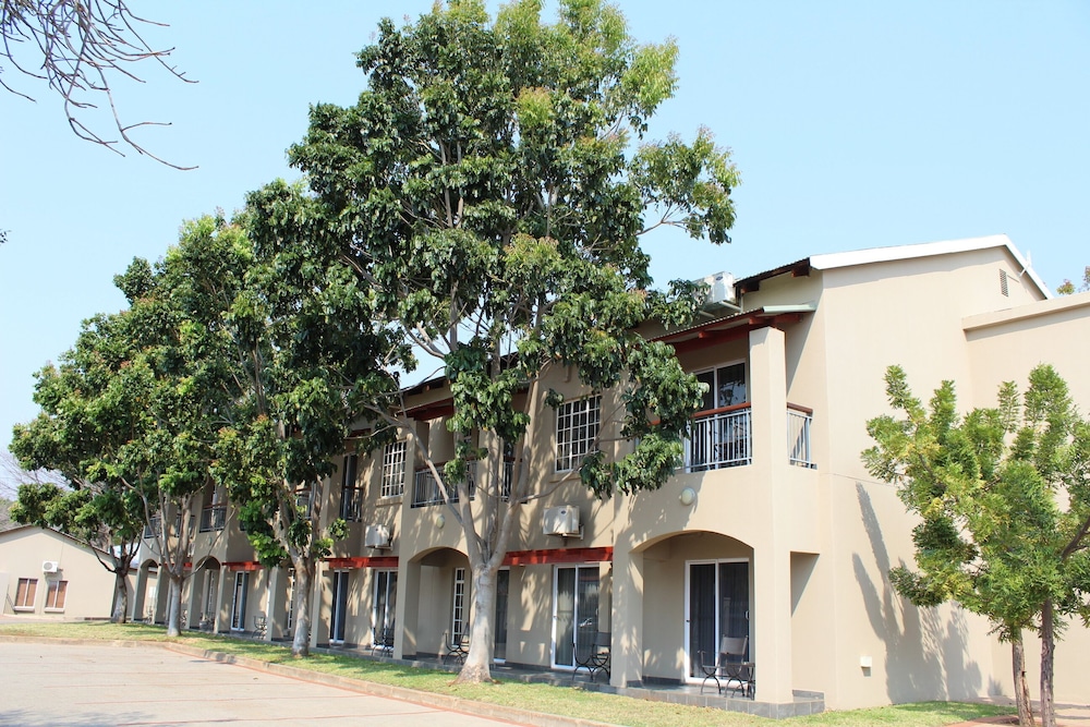 Palm Park Hotel 2/32