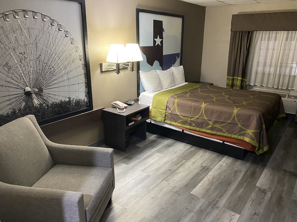 Super 8 By Wyndham Gainesville Tx 26/52
