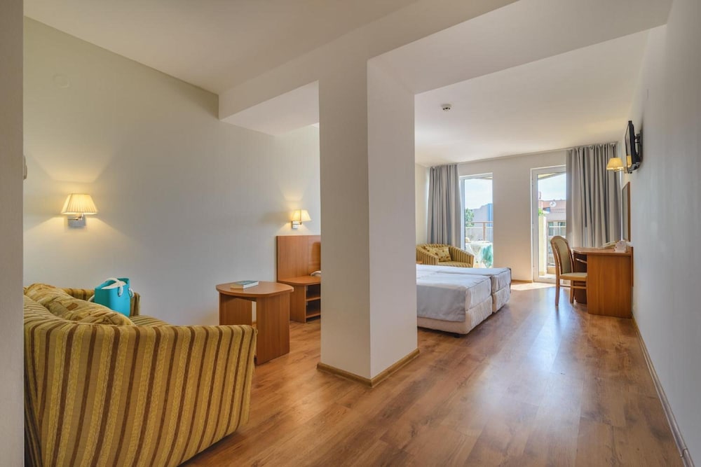 Madara Park Hotel 20/50