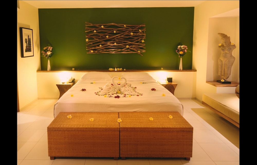 Villa Sabandari 9/50