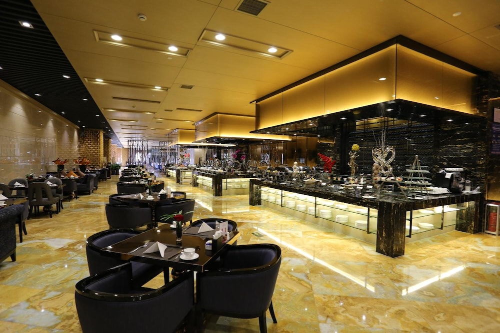 Jin Jiang International Hotel Urumqi 40/46