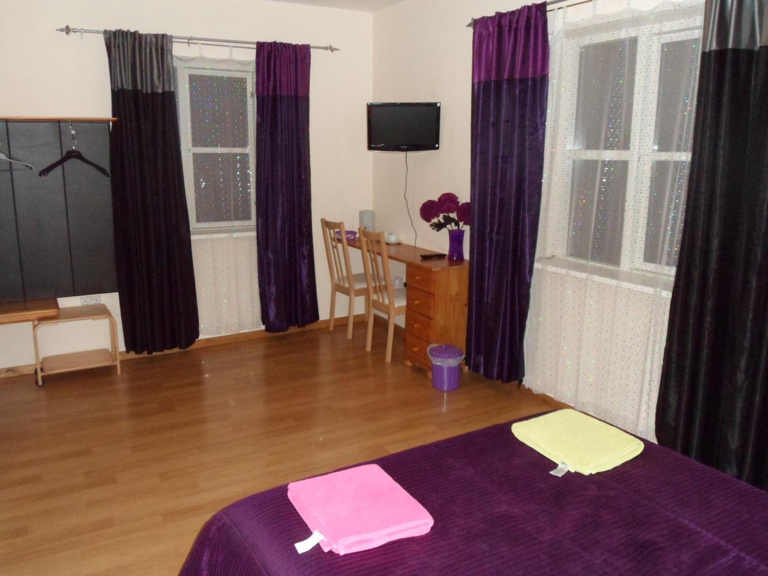 Stansted Airport Lodge 23/27