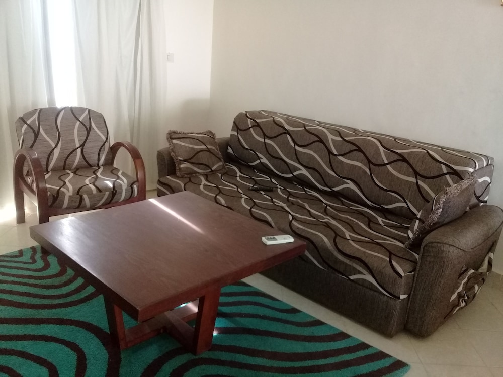 Carlton Luxury Resort 18/26
