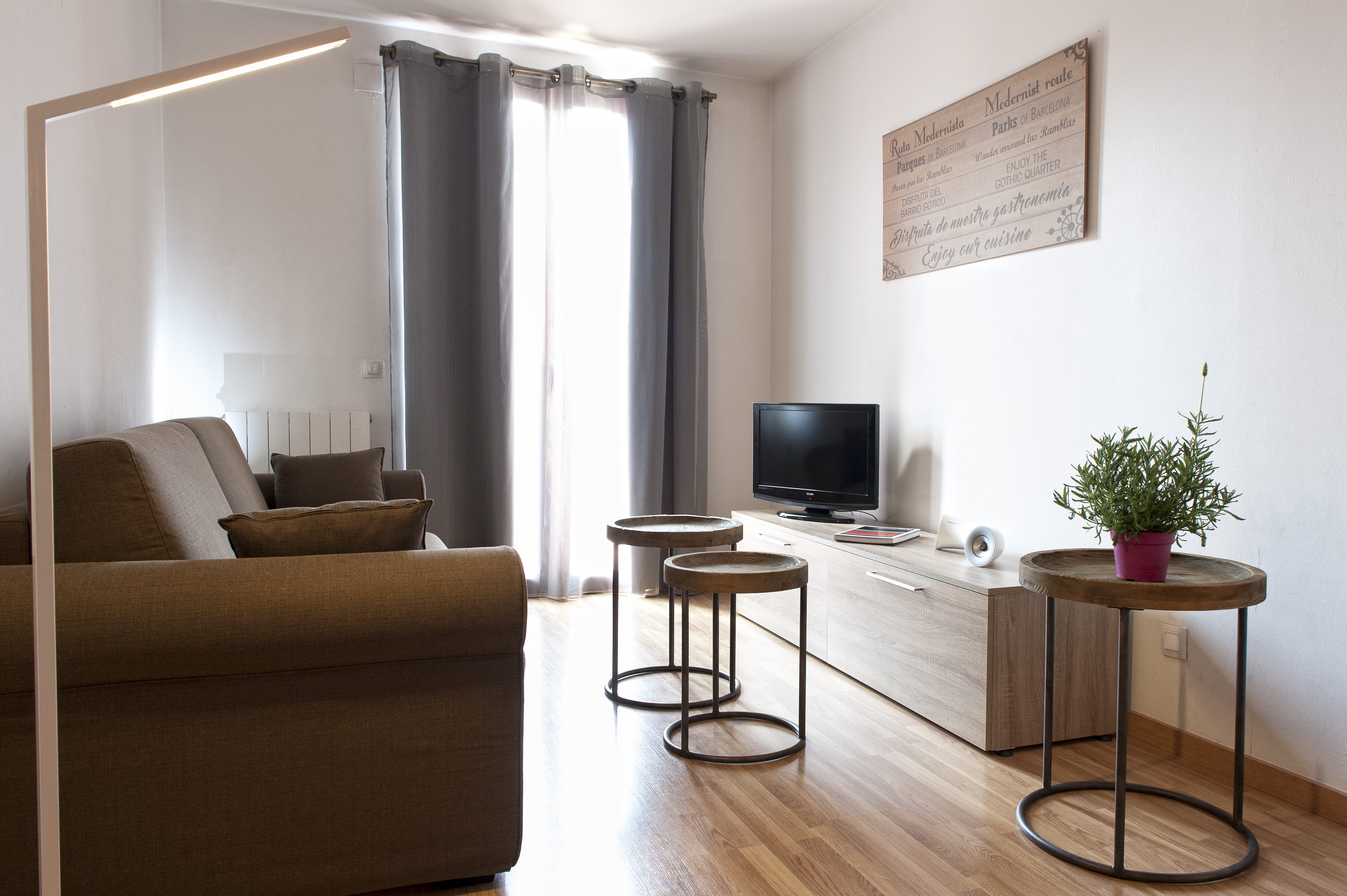 MH Apartments Liceo 14/20