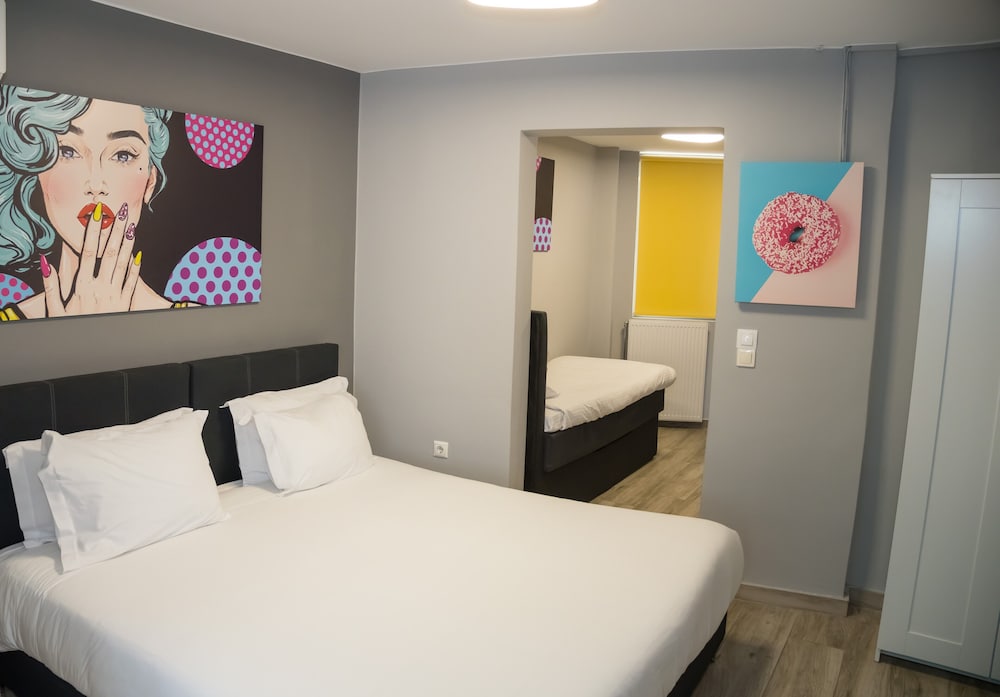 junior suite, kitchen
