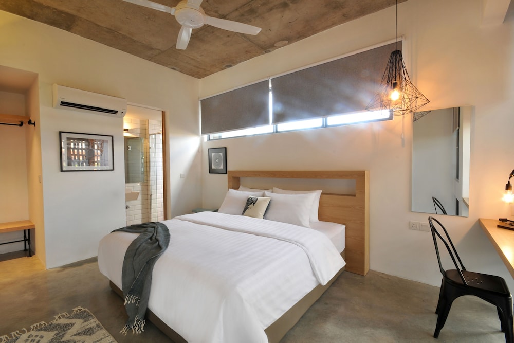 The Nest House 7/44