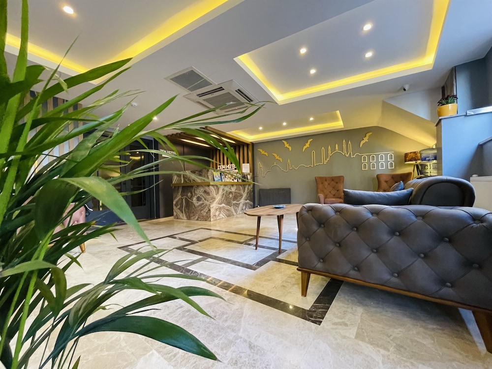Zem Hotel 38/45