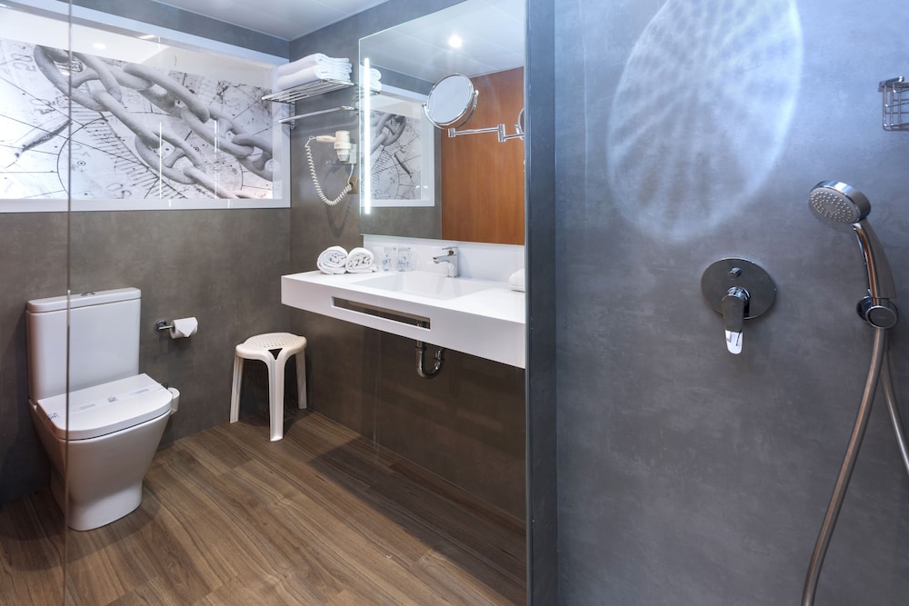 GHT Aquarium & Spa 23/56