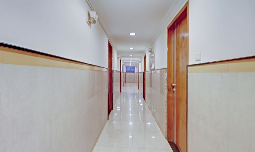 ZIP ROOMS INDIRANAGAR 19/22