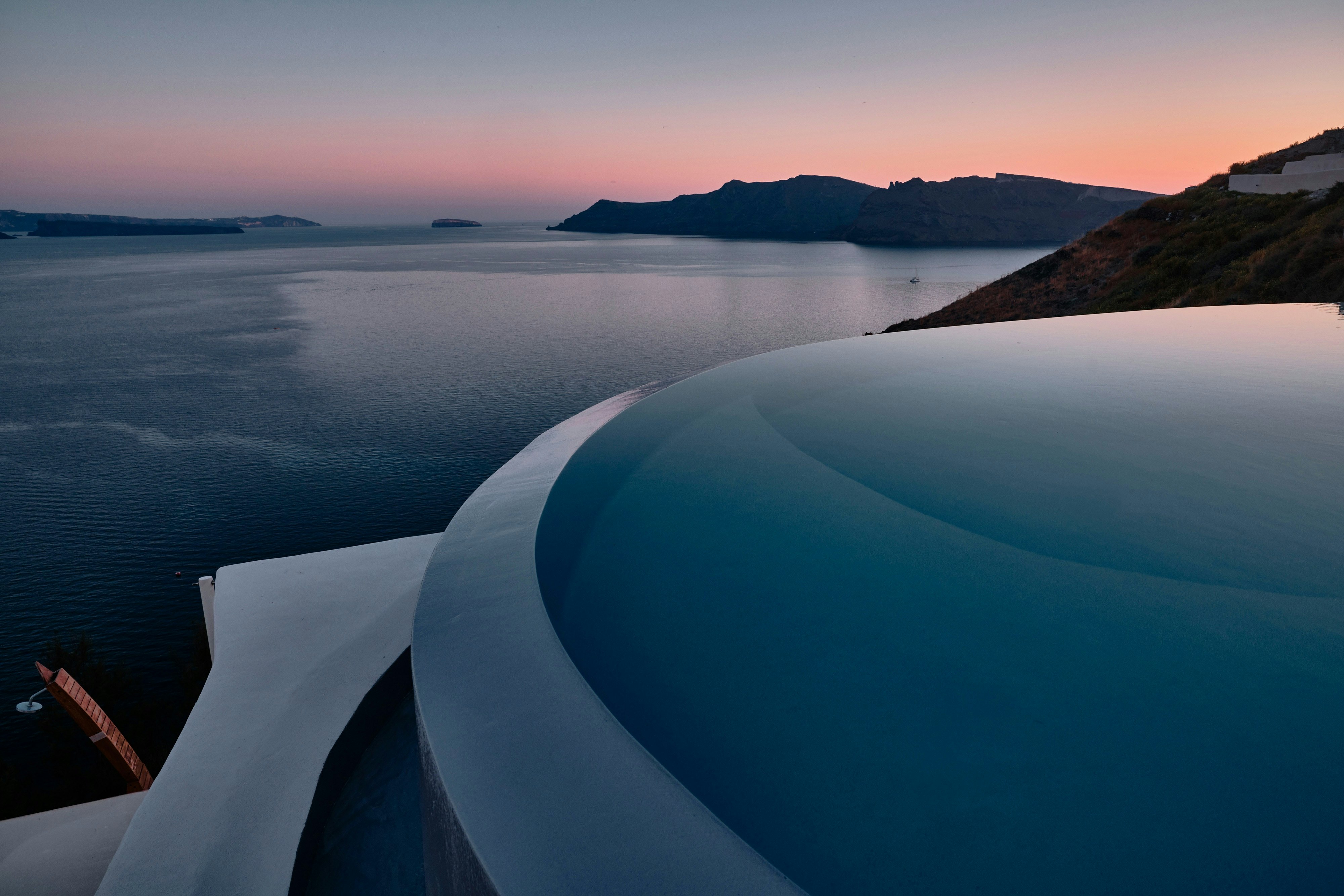 Mystique, a Luxury Collection Hotel, Santorini 72/79