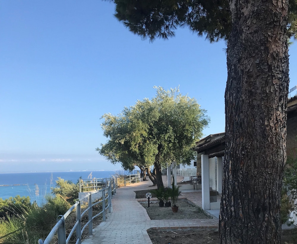 Marina del Capo 29/33