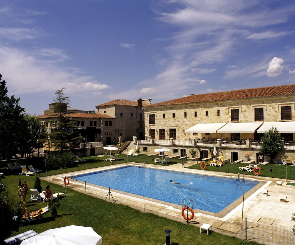 Parador De Zamora 43/50