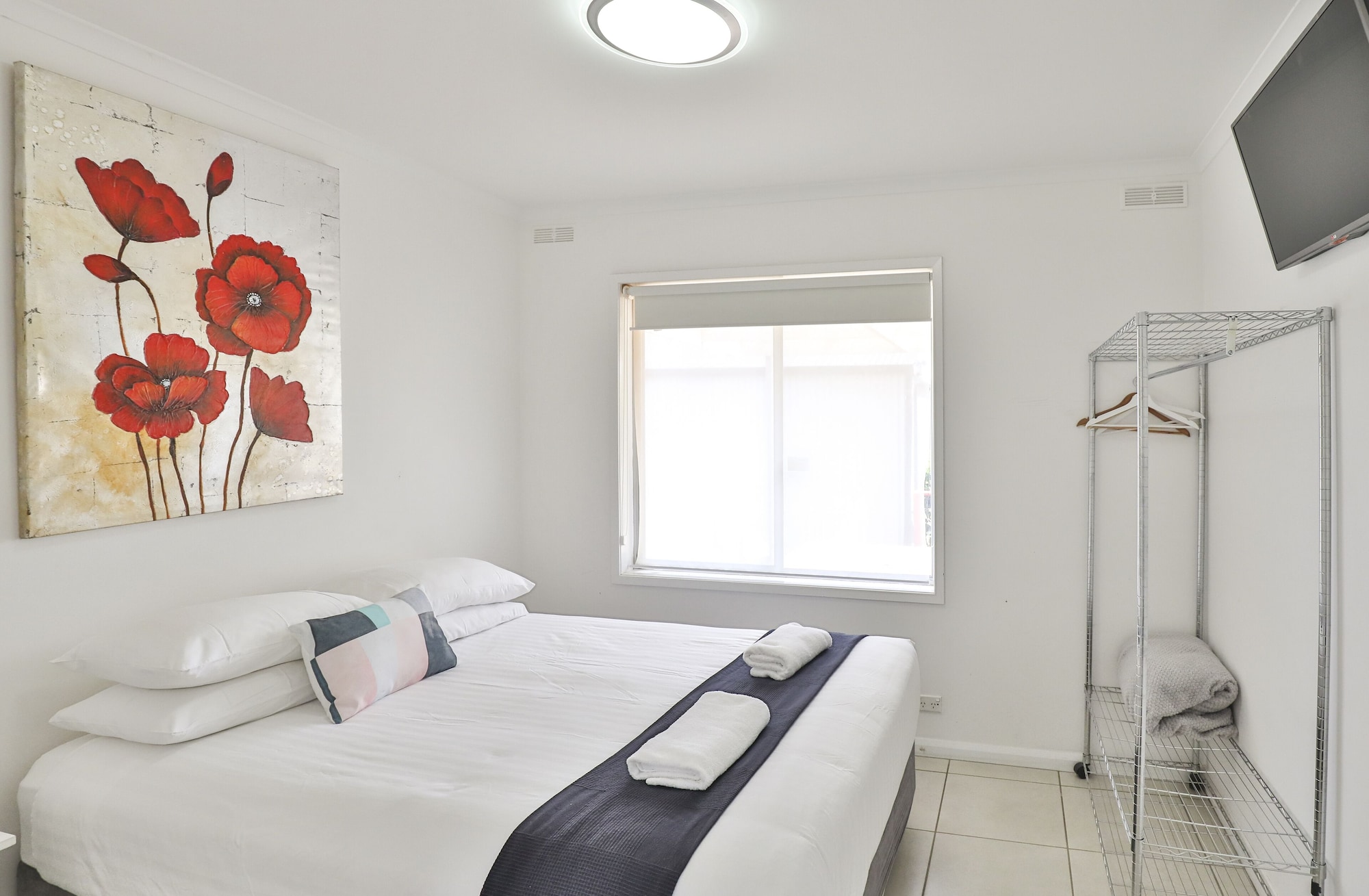 3 BEDROOMS, FAMILY, APARTMENT