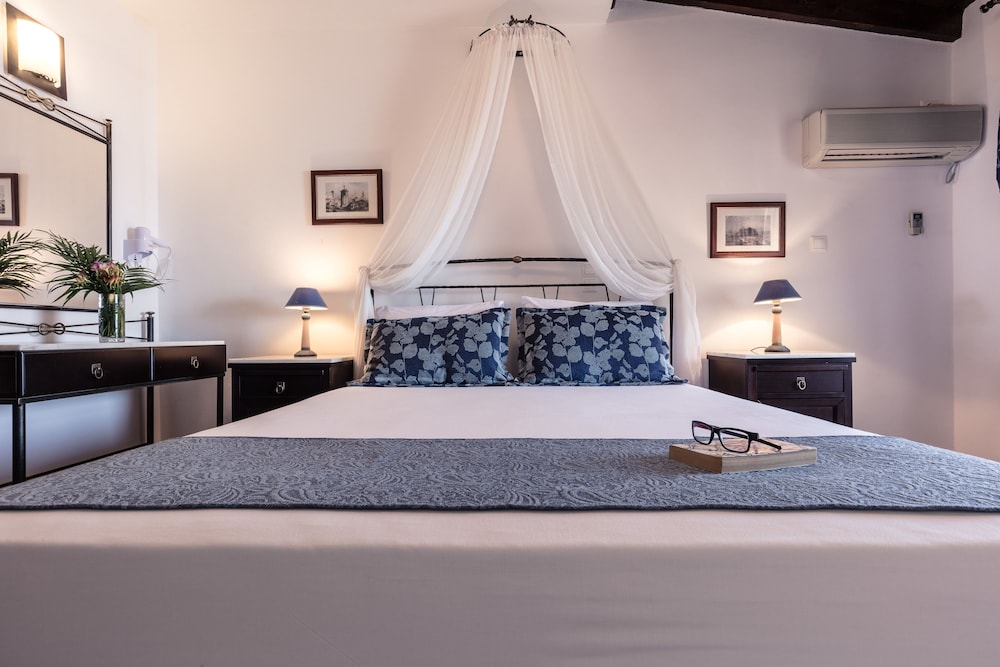 Dionysos Hotel Agistri 24/50