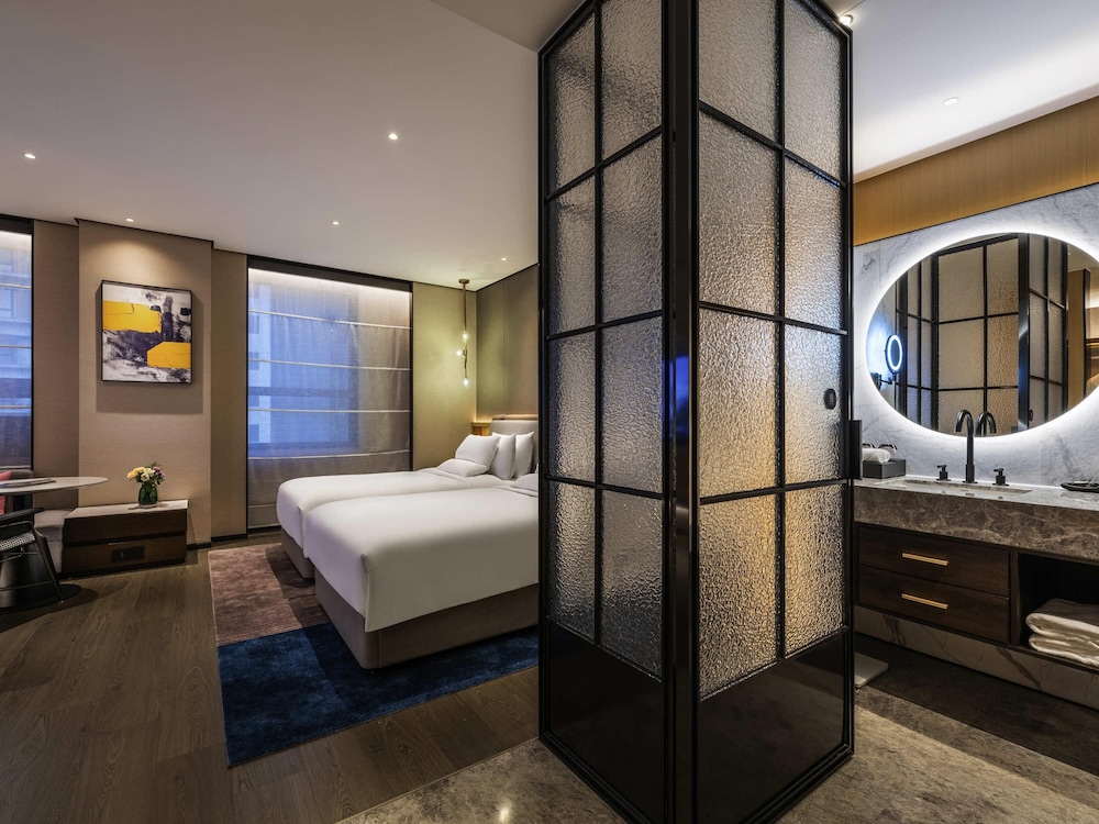 Novotel Tianjin Drum Tower 68/69