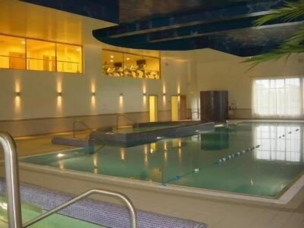 MULLINGAR PARK HOTEL 20/50