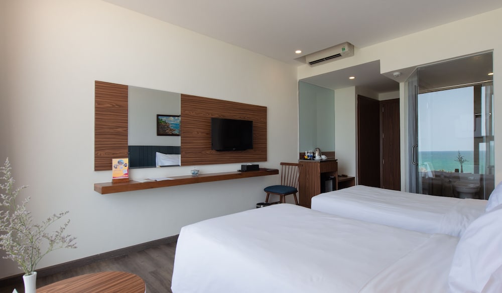 Sala Tuy Hoa Beach 16/50