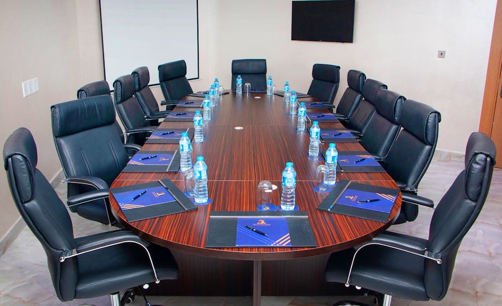 Wells Carlton Hotel and Apartment Abuja 44/57