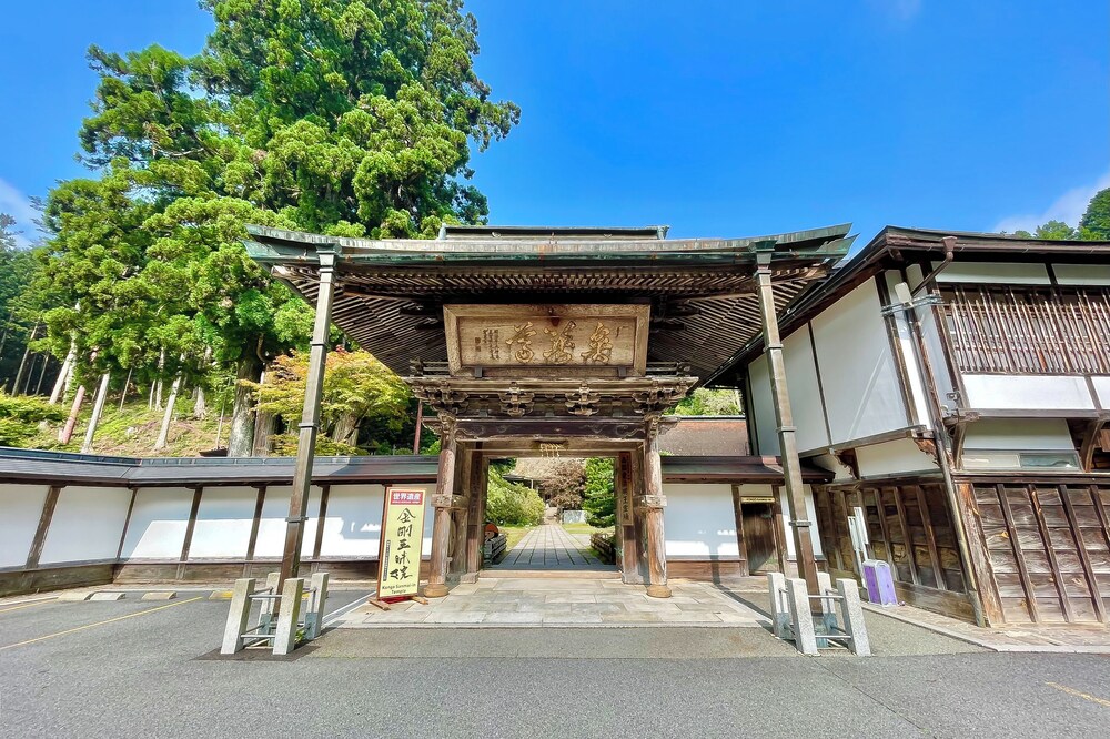 Kongo Sanmaiin 4/50
