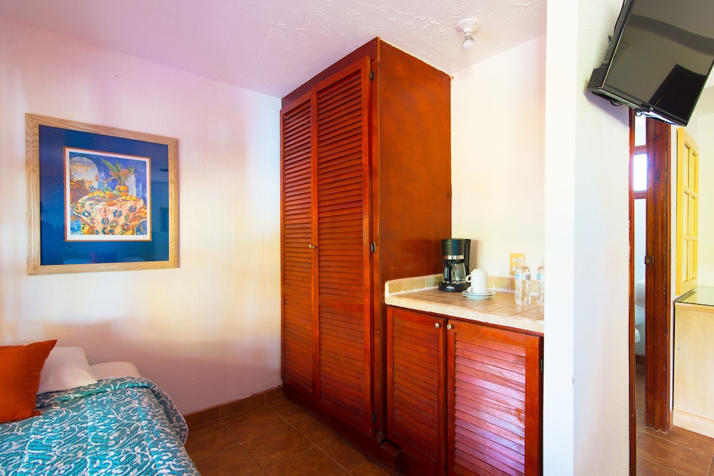 Beach Break Resort 19/75