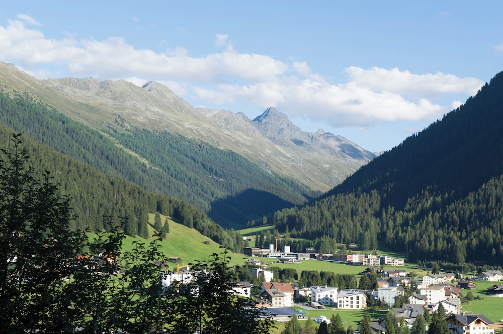 Davos Youthpalace 58/62