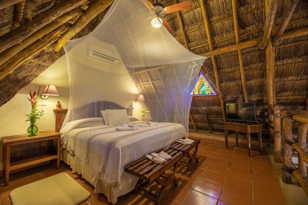 The Lodge At Uxmal 13/50