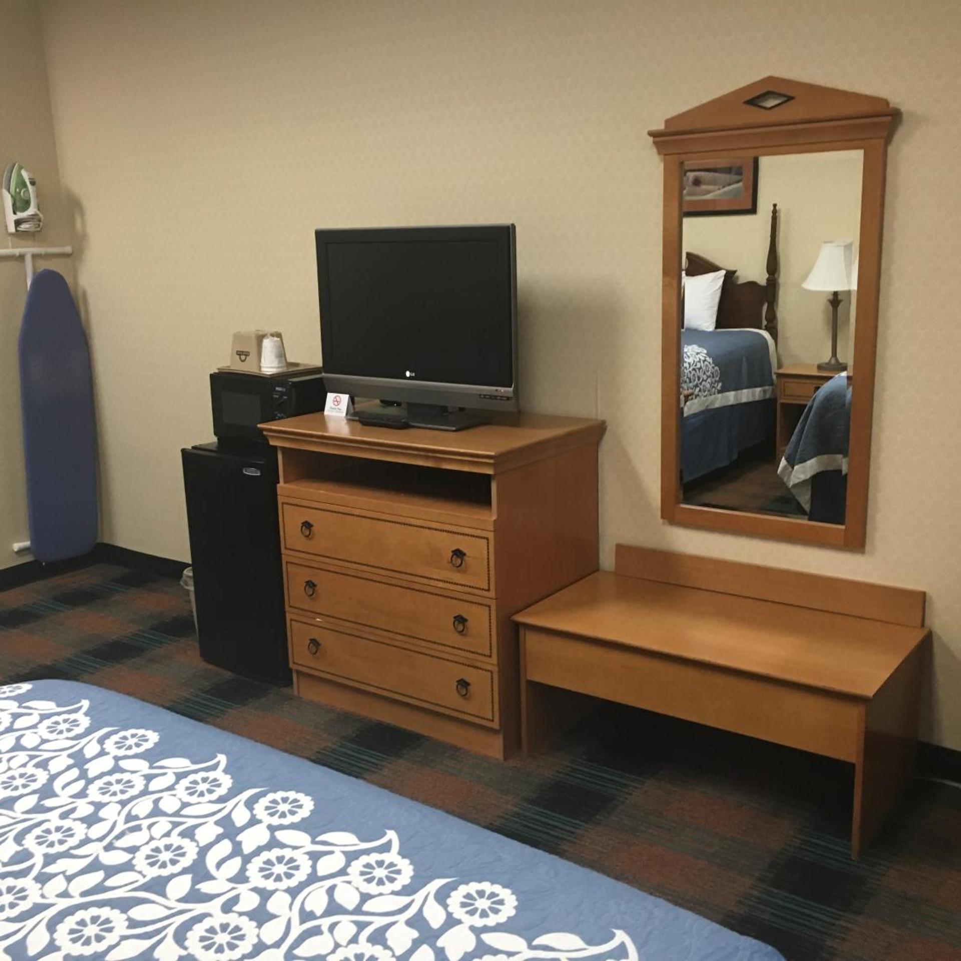 Days Inn by Wyndham Hattiesburg MS 43/49