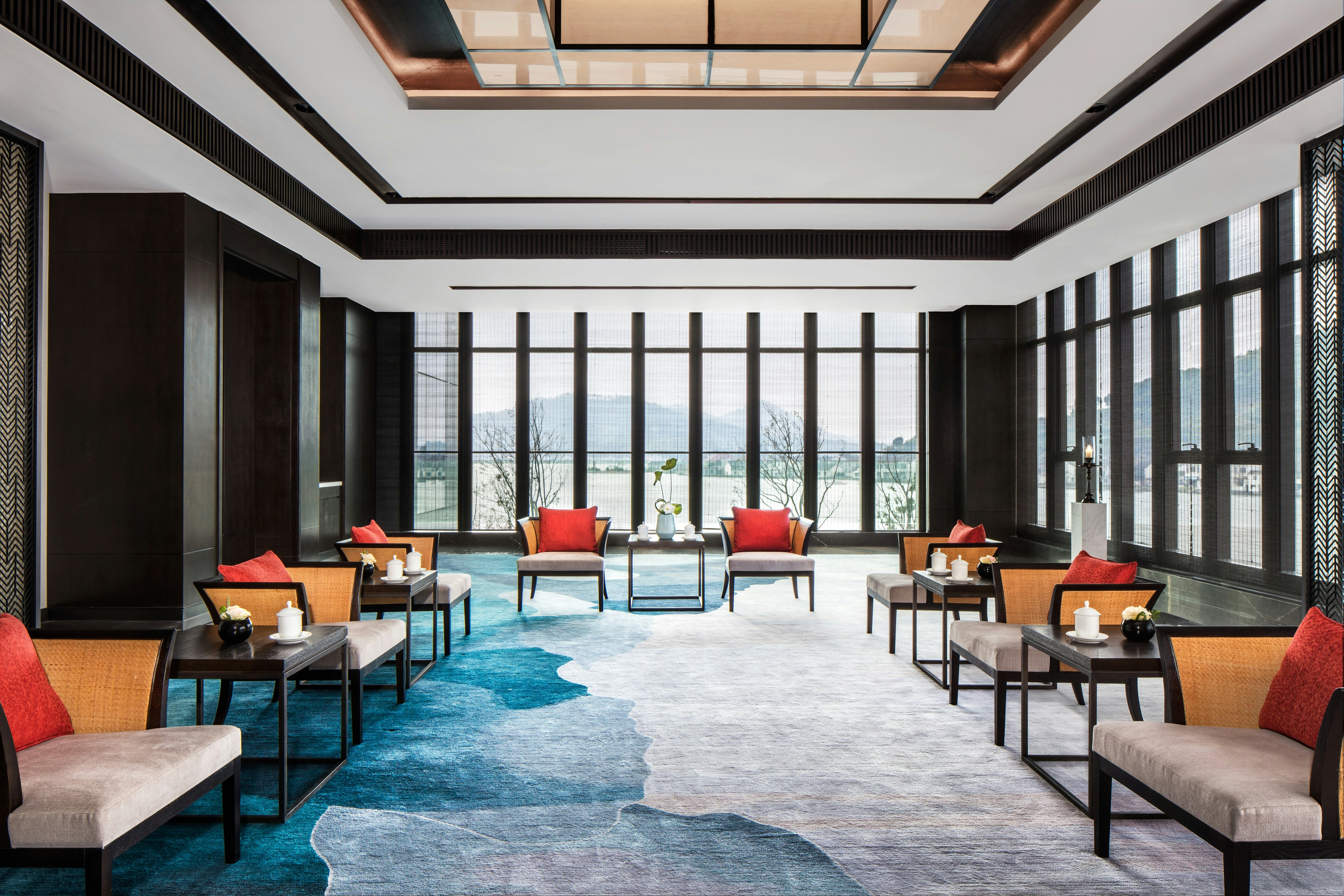 Hilton Ningbo Dongqian Lake Resort 16/41