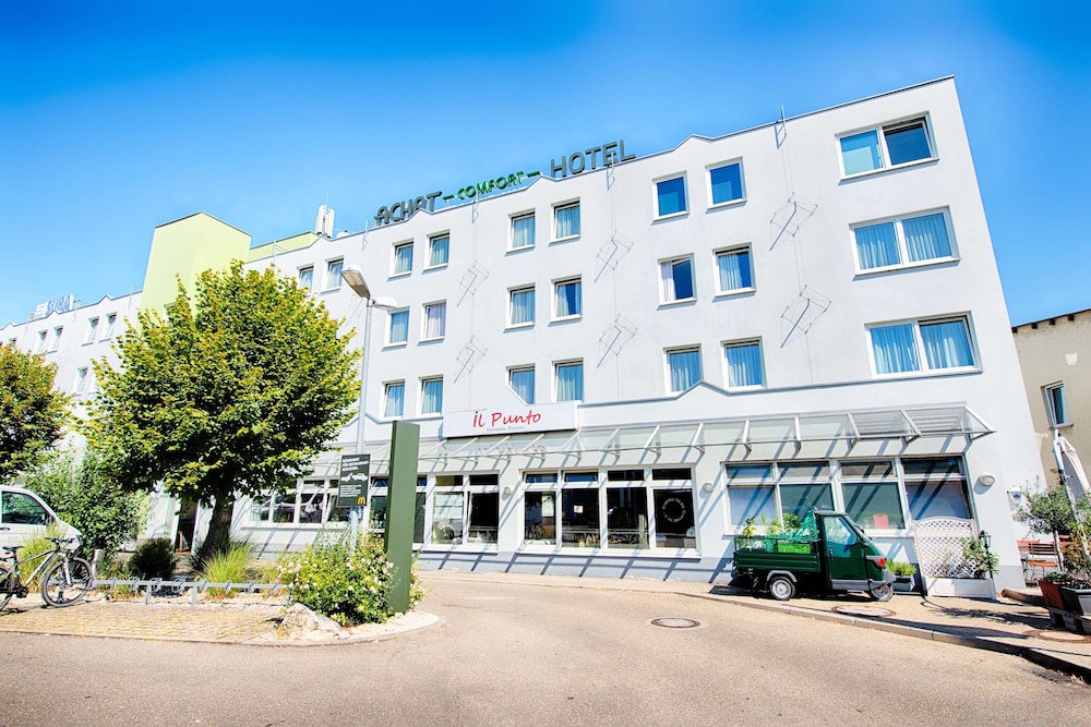 ACHAT Hotel Stuttgart Zuffenhausen in STUTTGART