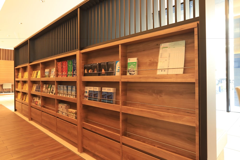 スマイルホテルプレミアム大阪本町 写真1