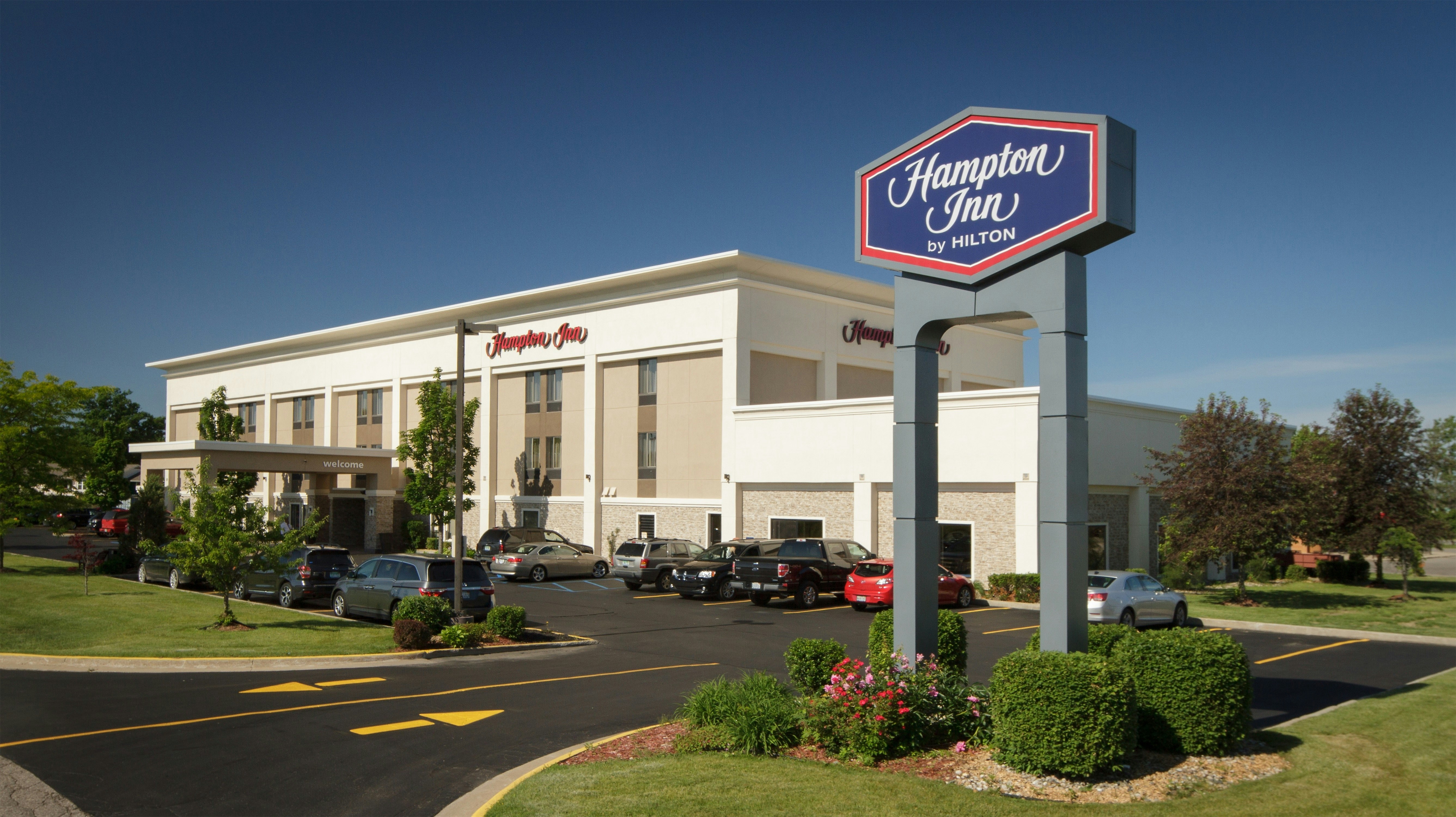 Hampton Inn South Haven 40/44