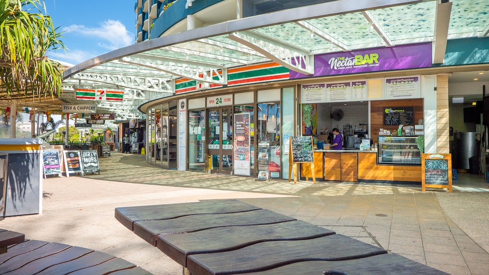 Aegean Mooloolaba 56/65
