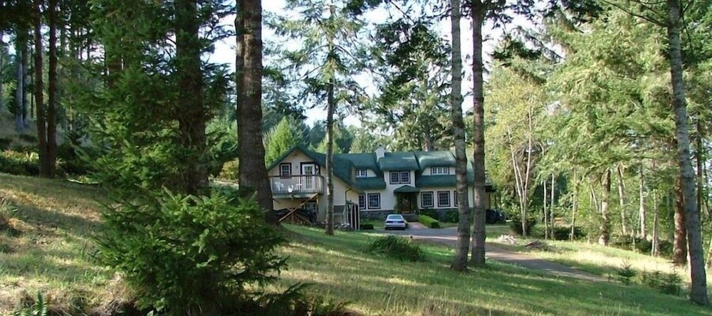 Ye Olde Danish Inn 27/31