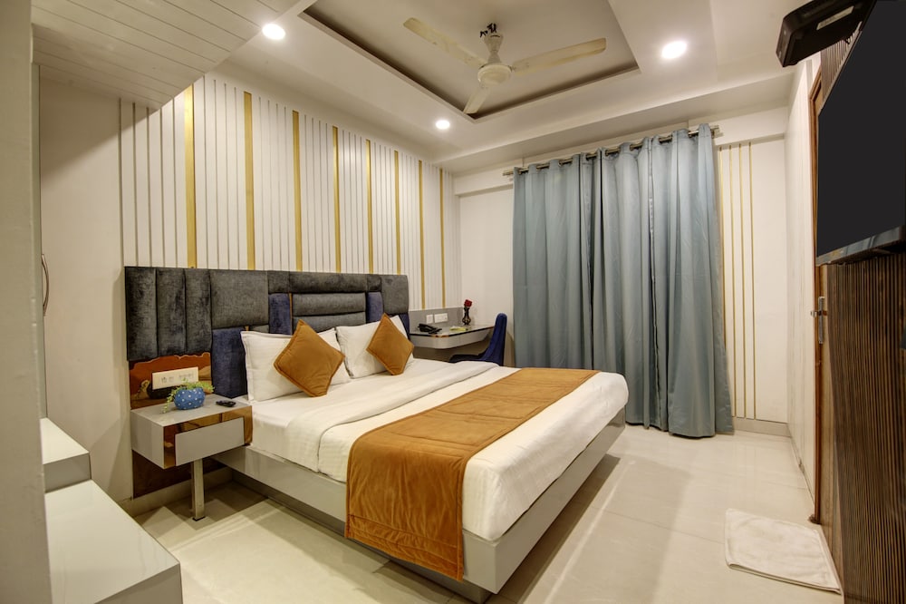 Hotel Shanti Plaza 20/50