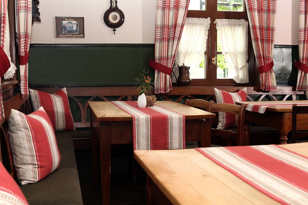 Landhotel & Gasthof Cramer 26/50