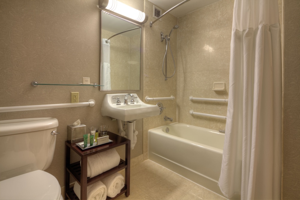 Hilton Houston Westchase 6/41
