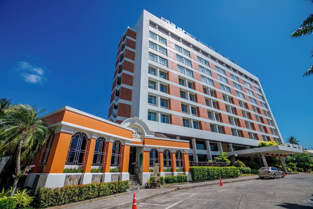 PHUKET MERLIN HOTEL 7/67