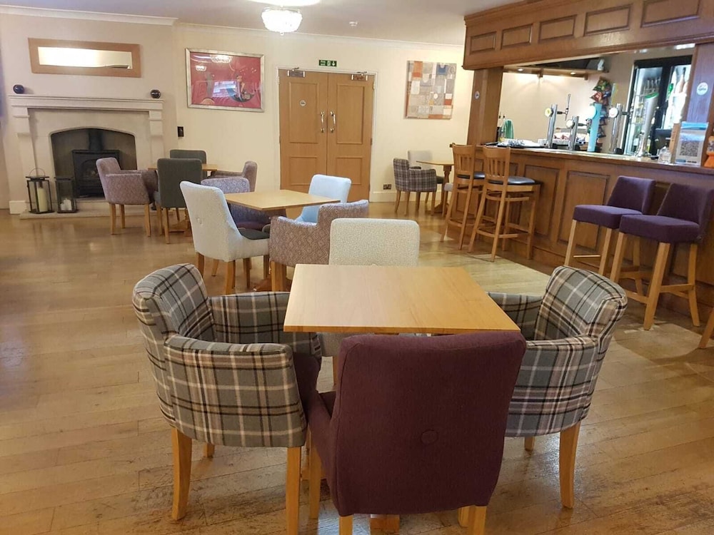 Exeter Court Hotel 44/66