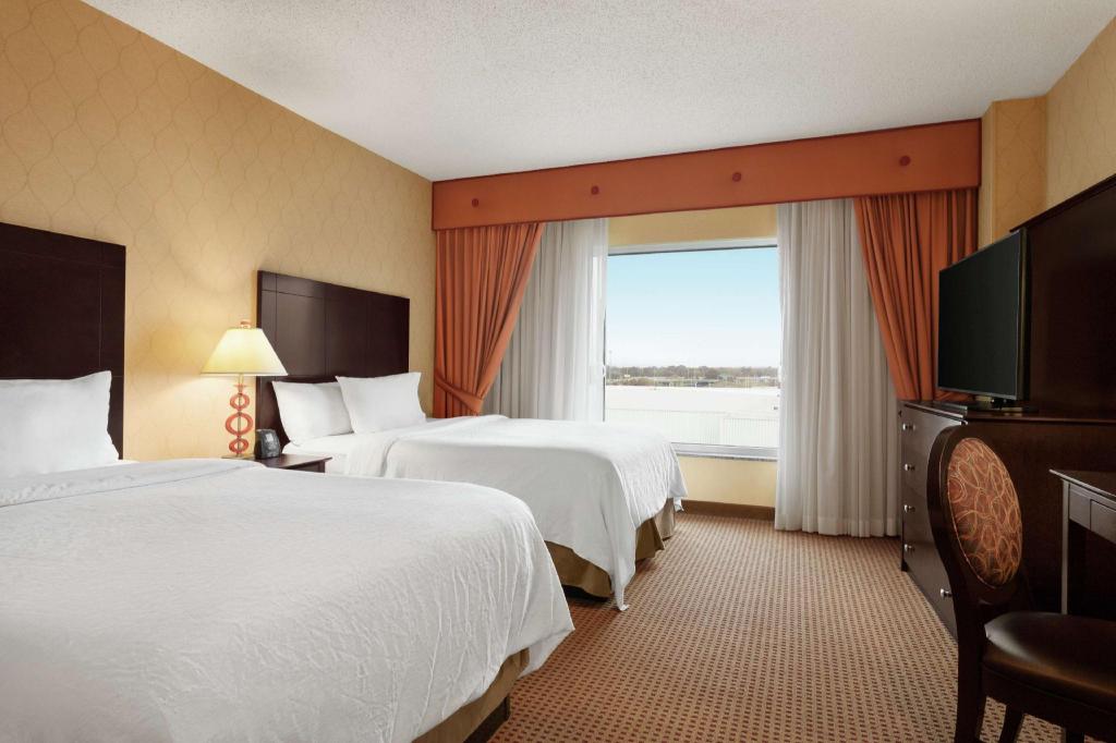 PURE, SUITE, 2 DOUBLE BEDS, ACCESSIBLE