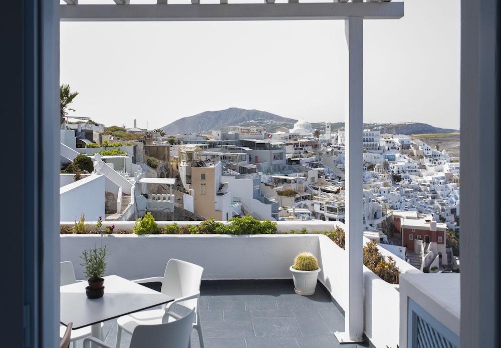 Kastro Suites 22/78