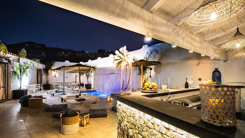 CAPO BLU BOUTIQUE HOTEL 6/62