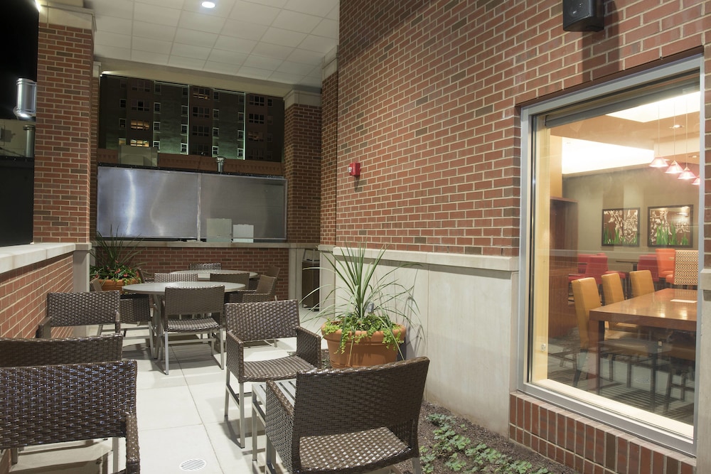 Towneplace Suites Champaign Urbana Campustown 26/48