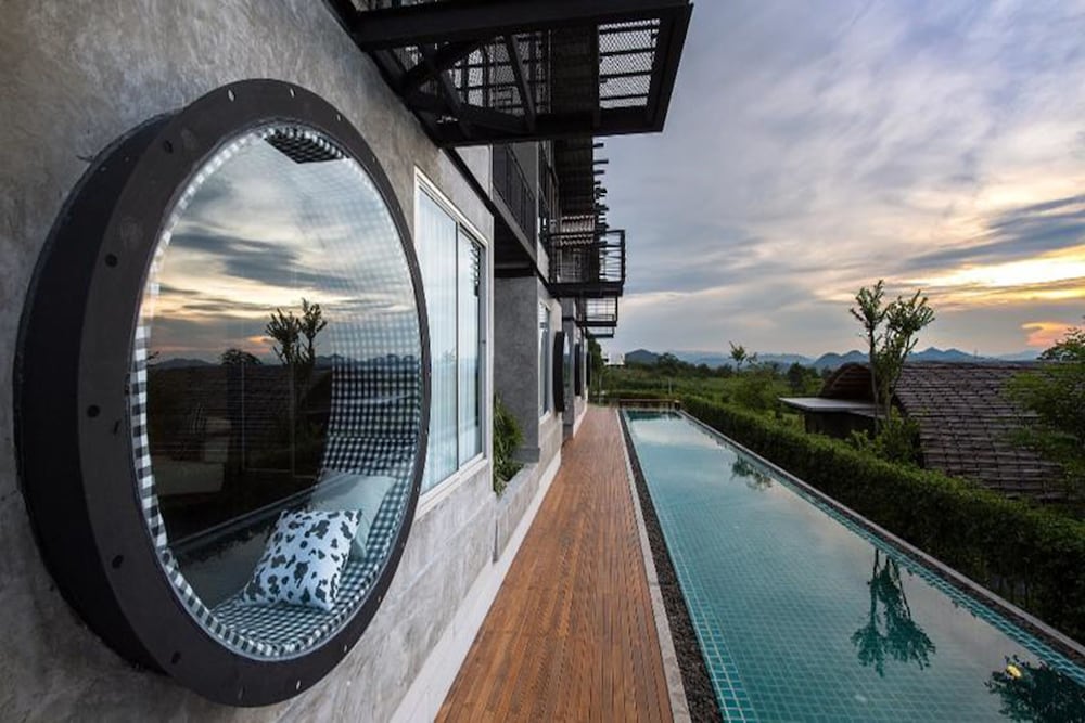 Vino Neste Private Pool Villas 52/54