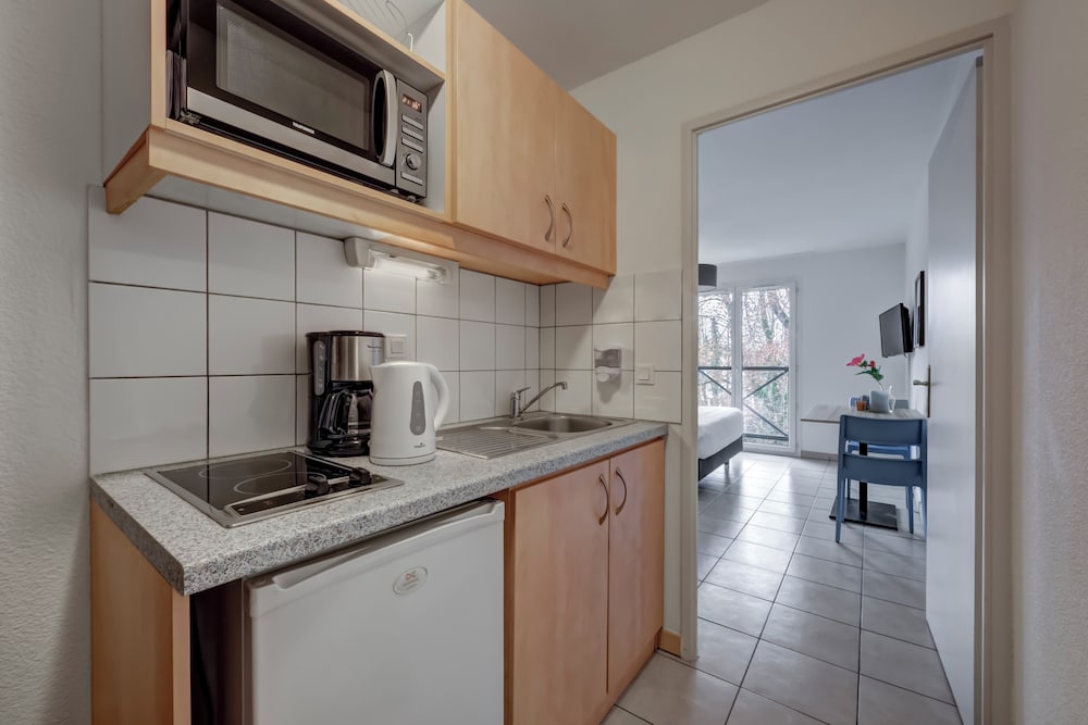 استوديو بسرير مزدوج، Comfort Aparthotel Divonne L Oree du Parc 9/9
