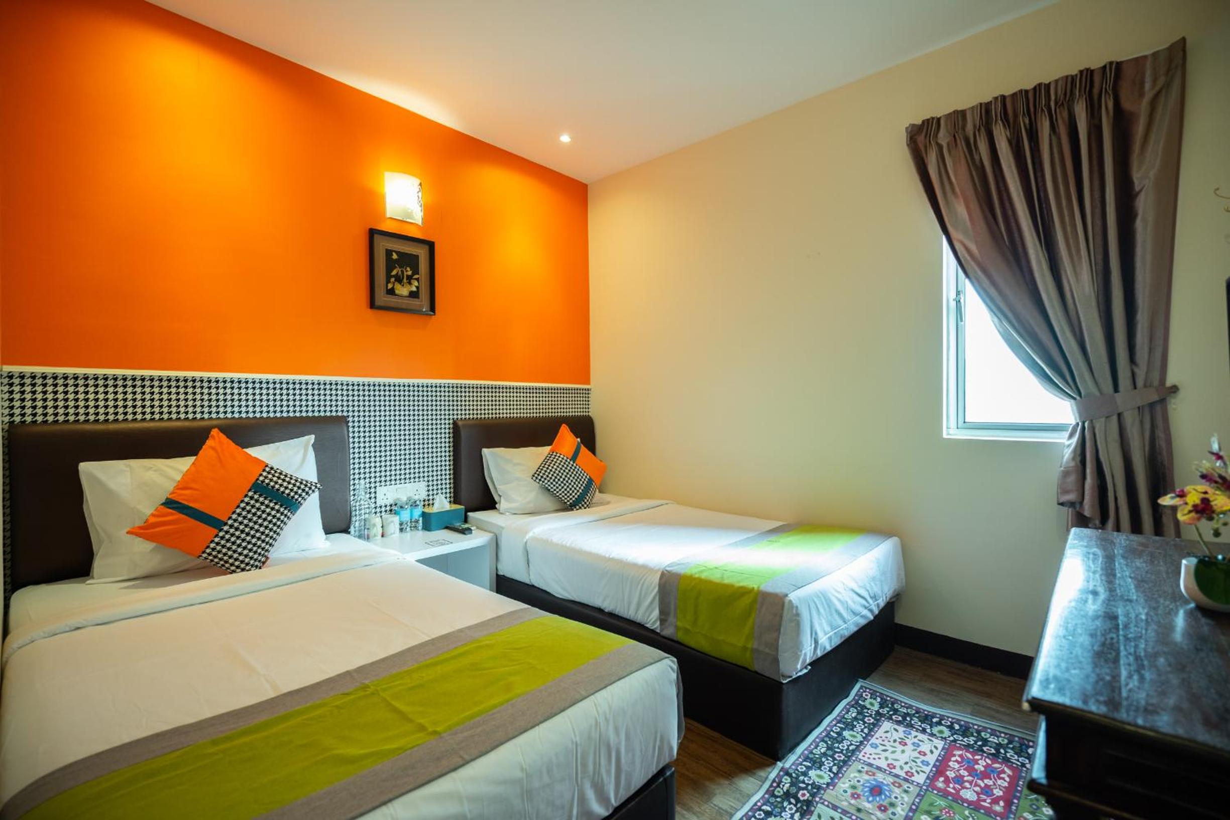 Link Hotel 26/50