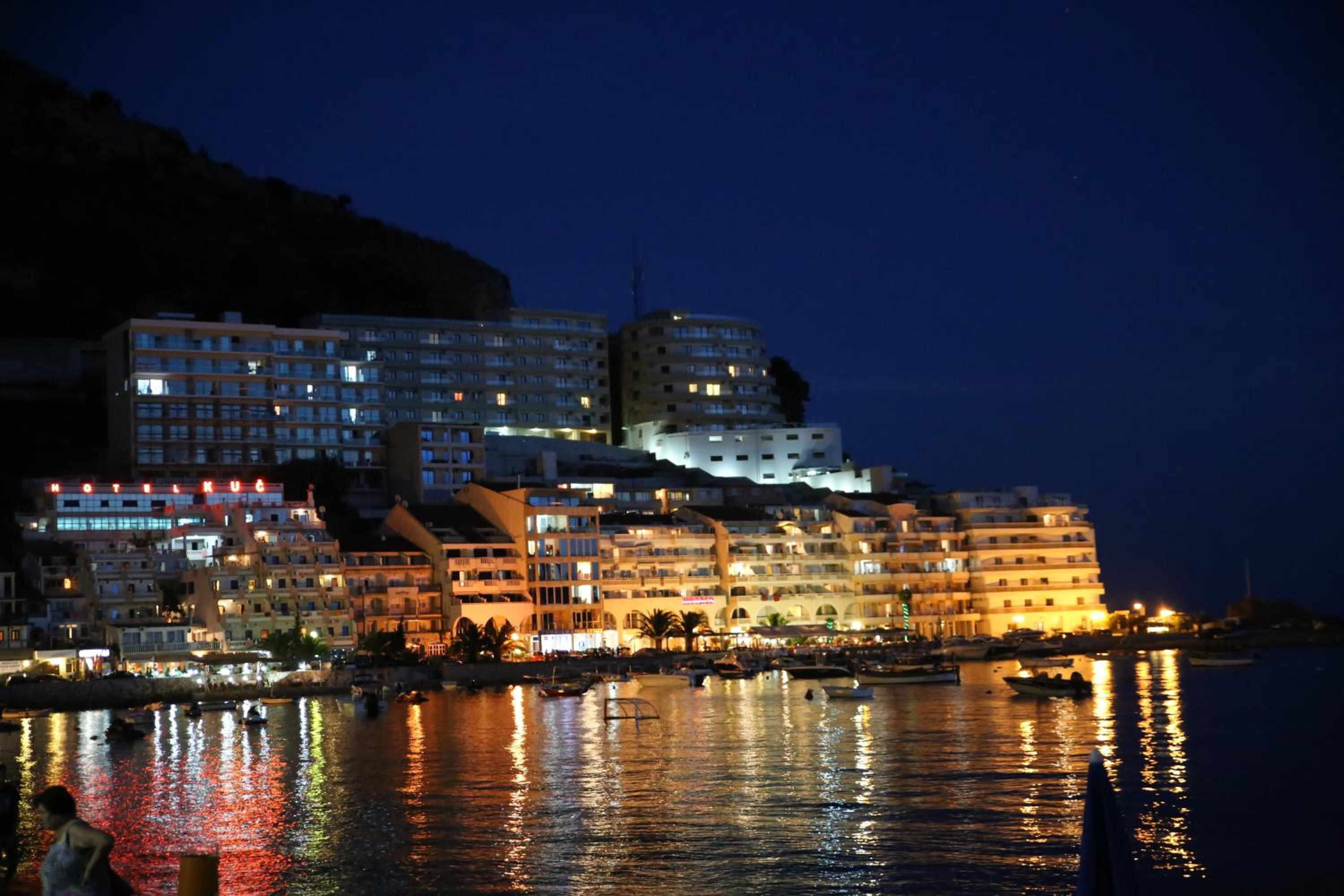 Hotel Ponta Nova 47/50