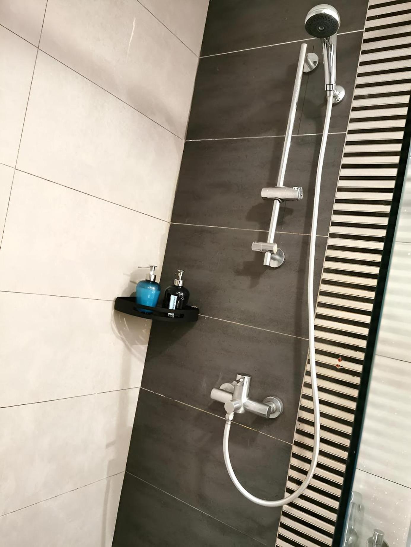 Nexus Business Suite Hotel 50/50