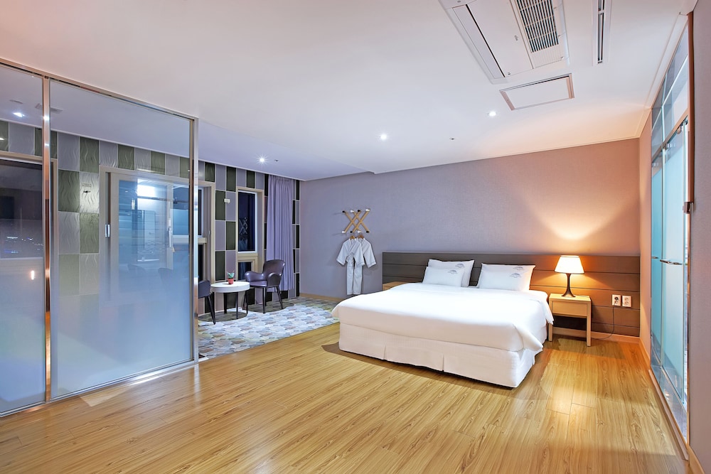 Dome Hotel Geoje 8/50